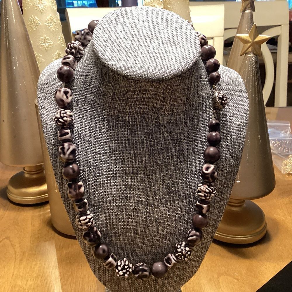 Brown & White Beaded Necklace